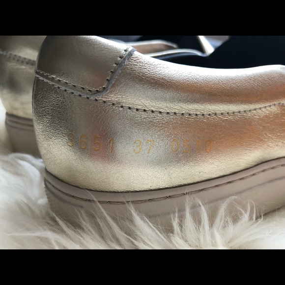 Common Projects Shoe - Picture 4 of 5